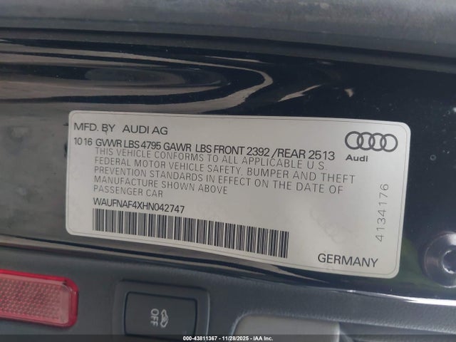2017 AUDI A4 WAUFNAF4XHN042747 Photo 8
