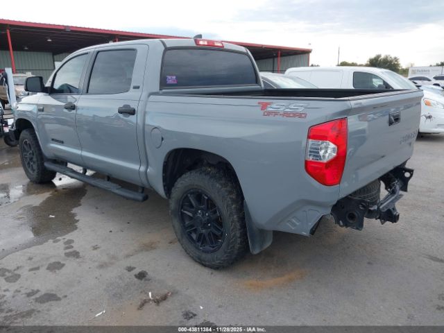 2021 TOYOTA TUNDRA 5TFEY5F13MX294888 Photo 2