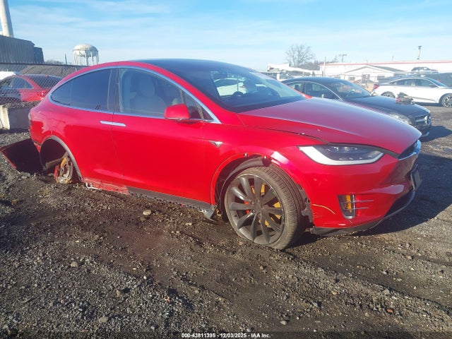 2017 TESLA MODEL X 5YJXCBE48HF061283
