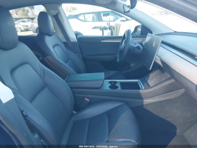 2022 TESLA MODEL Y 7SAYGDEF9NF521524 Photo 4