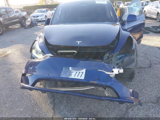 2022 TESLA MODEL Y 7SAYGDEF9NF521524 Photo 5