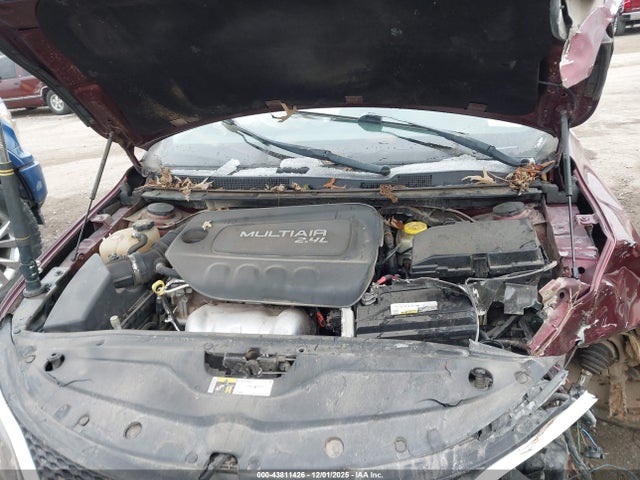 2016 CHRYSLER 200 1C3CCCAB2GN143989 Photo 9