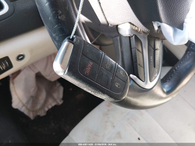2016 CHRYSLER 200 1C3CCCAB2GN143989 Photo 10