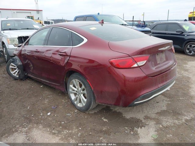 2016 CHRYSLER 200 1C3CCCAB2GN143989 Photo 2