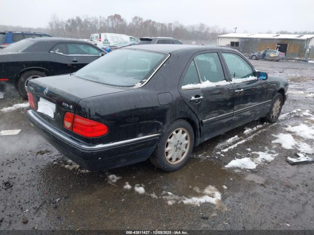 1999 MERCEDES-BENZ E 320 WDBJF82H1XX018740 Photo 3
