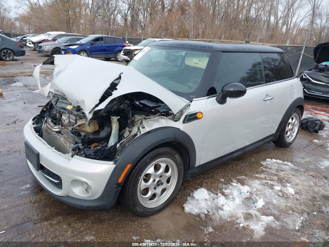 2012 MINI COOPER WMWSU3C54CT186292 Photo 1