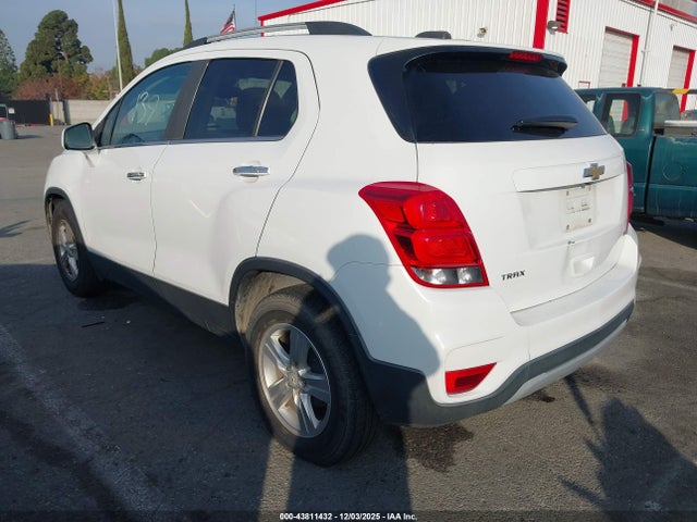 Chevrolet Trax Lt 2018 KL7CJLSB3JB513739 Image 3