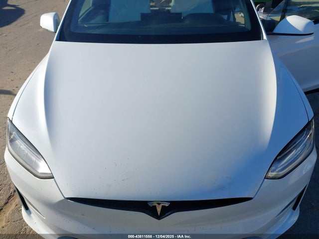 2023 TESLA MODEL X 7SAXCBE50PF385113 Photo 9