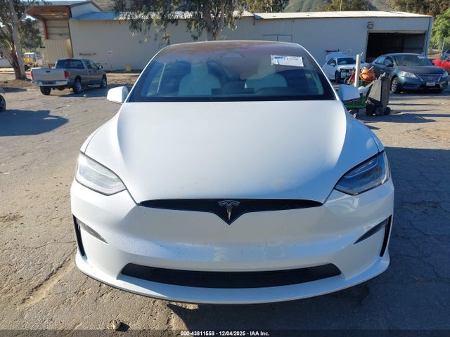 Tesla Model X Dual Motor All-wheel Drive/standard Range 2023 7SAXCBE50PF385113 Image 13
