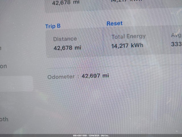Tesla Model X Dual Motor All-wheel Drive/standard Range 2023 7SAXCBE50PF385113 Image 16