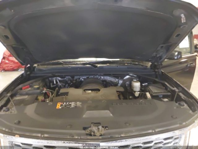 2018 CHEVROLET SUBURBAN 1GNSCHKC2JR137998 Photo 9