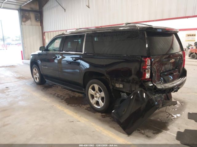 2018 CHEVROLET SUBURBAN 1GNSCHKC2JR137998 Photo 2
