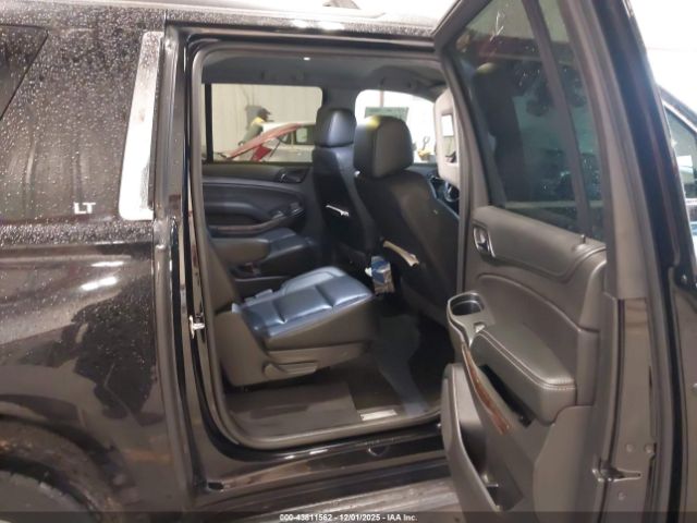 2018 CHEVROLET SUBURBAN 1GNSCHKC2JR137998 Photo 7