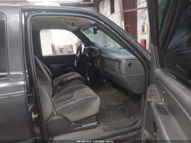 Продаж на аукціоні авто 2005 Gmc Sierra 1500 Sle, vin: 2GTEC13T851365286, номер лоту: 43811616