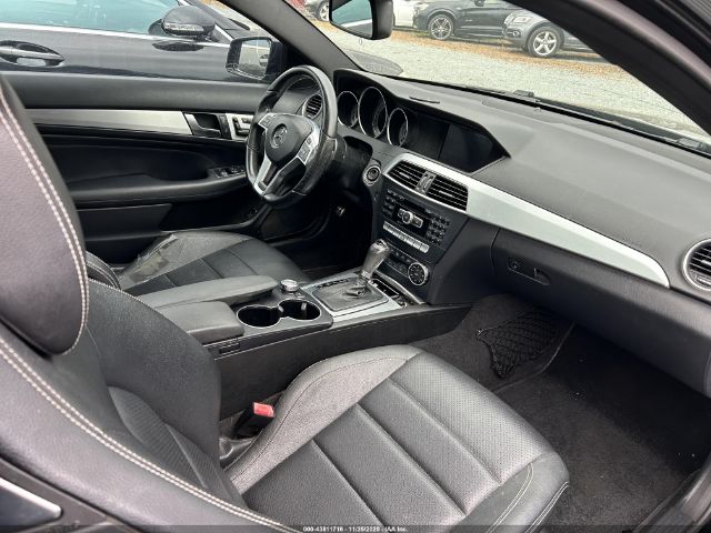 2015 MERCEDES-BENZ C 250 WDDGJ4HB5FG402644 Photo 4