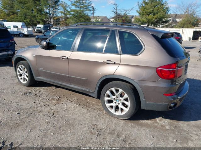 2012 BMW X5 5UXZV4C54CL746752 Photo 2