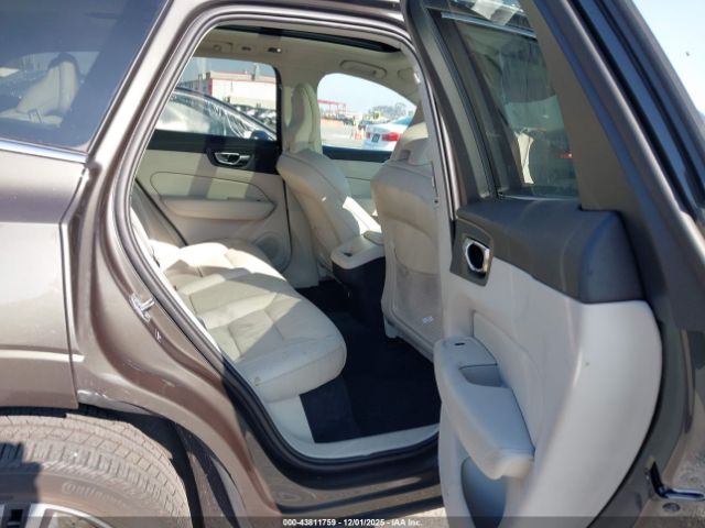 2020 VOLVO XC60 YV4102RK9L1565007 Photo 7