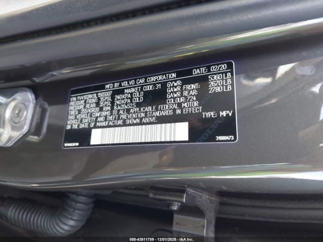 2020 VOLVO XC60 YV4102RK9L1565007 Photo 8