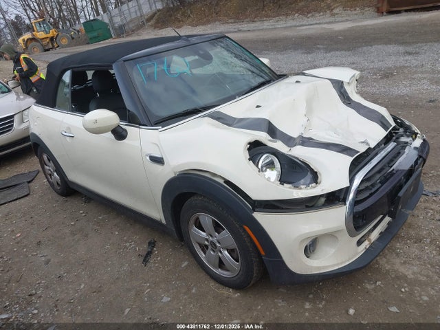 2020 MINI CONVERTIBLE WMWWJ3C07L3L51783 Photo 0