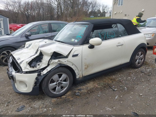 2020 MINI CONVERTIBLE WMWWJ3C07L3L51783 Photo 1