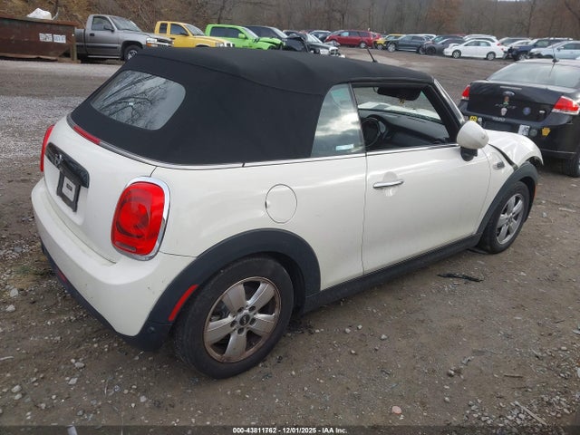 2020 MINI CONVERTIBLE WMWWJ3C07L3L51783 Photo 3