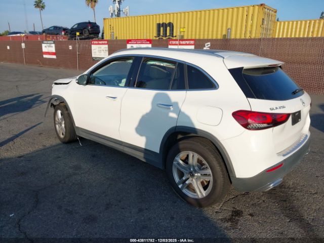 2022 MERCEDES-BENZ GLA 250 W1N4N4GB0NJ316865 Photo 2