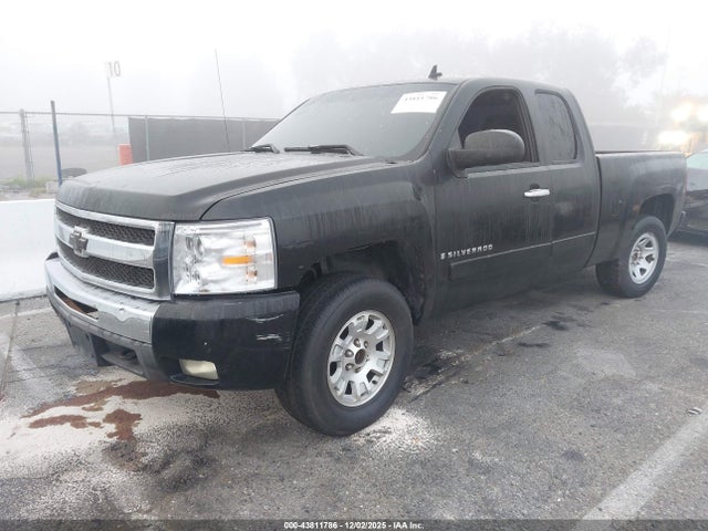 2008 CHEVROLET SILVERADO 1500 2GCEC19J481262523 Photo 1