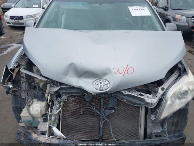 2011 TOYOTA SIENNA 5TDKK3DC1BS081325 Photo 9