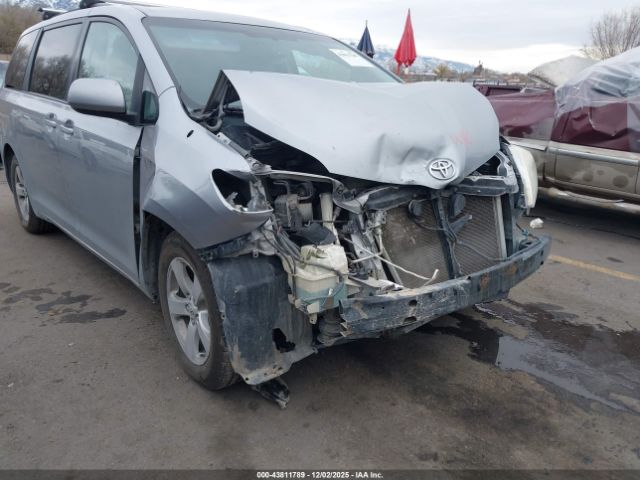 2011 TOYOTA SIENNA 5TDKK3DC1BS081325 Photo 5