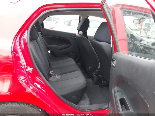 JM1DE1KZ4E0186265 Mazda Mazda2 Sport