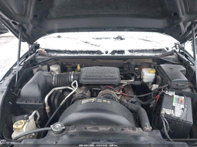 2008 MITSUBISHI RAIDER 1Z7HC28K48S572429 Photo 9