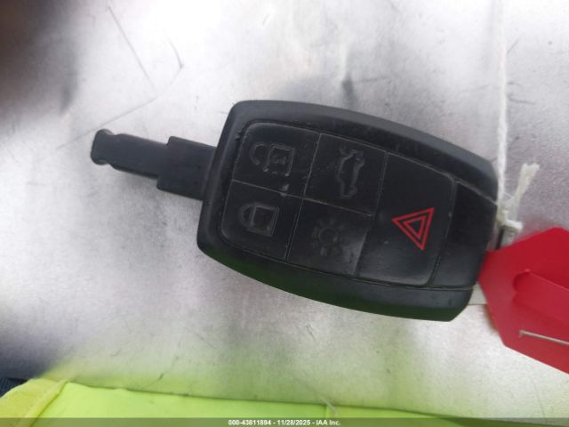 2012 VOLVO C70 YV1672MCXCJ130785 Photo 10