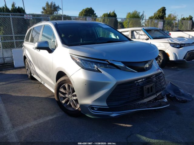 2023 TOYOTA SIENNA 5TDYRKEC7PS161315
