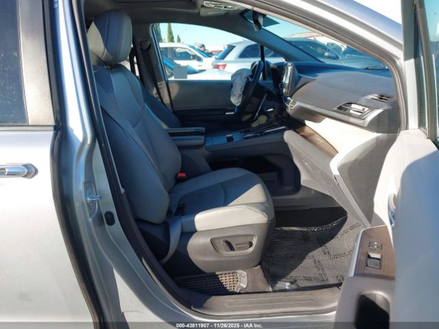 2023 TOYOTA SIENNA 5TDYRKEC7PS161315 Photo 4