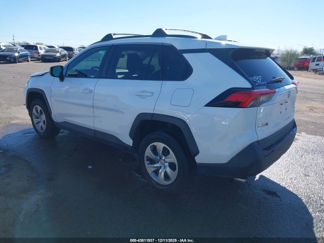 Toyota RAV4 LE 2021 2T3F1RFV2MC227109 Image 3