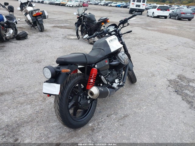 ZGUKZUE08PM000181 Moto Guzzi V7 Special Edition
