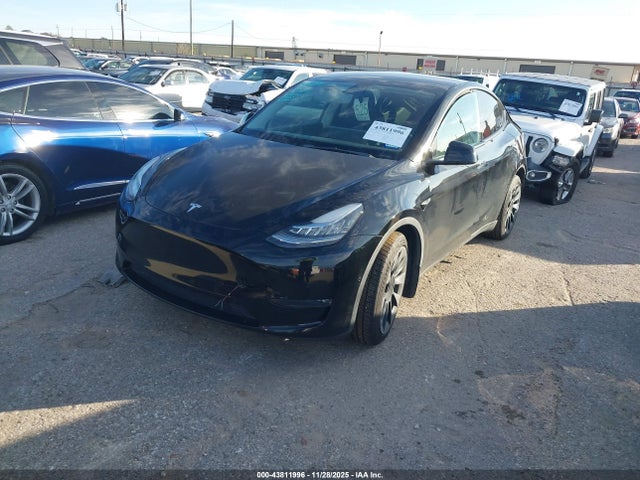 2022 TESLA MODEL Y 7SAYGDEE5NF319819 Photo 1
