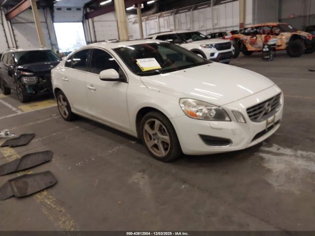 2013 VOLVO S60 YV1612FH2D2233351 Photo 0