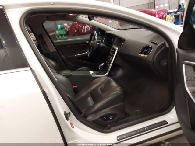 2013 VOLVO S60 YV1612FH2D2233351 Photo 4