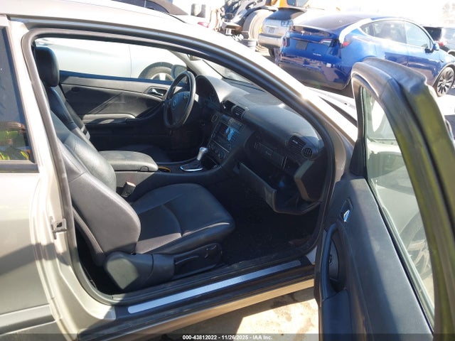 43812022 :رقم المزاد ، WDBRN64J15A675578 vin ، 2005 Mercedes-benz C 320 Sport مزاد بيع