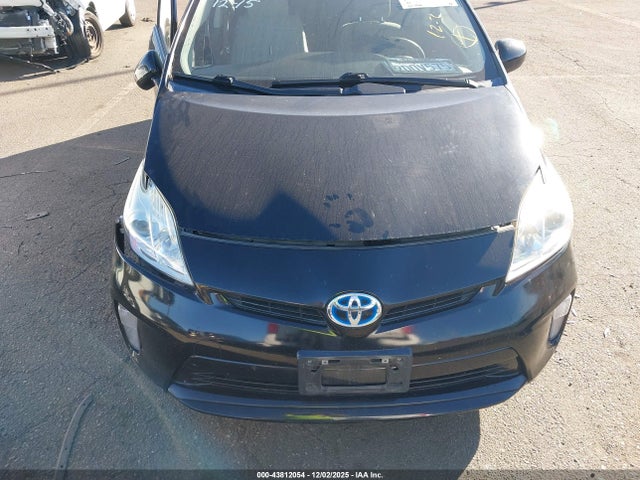 Toyota Prius Two 2015 JTDKN3DU9F1979402 Image 12