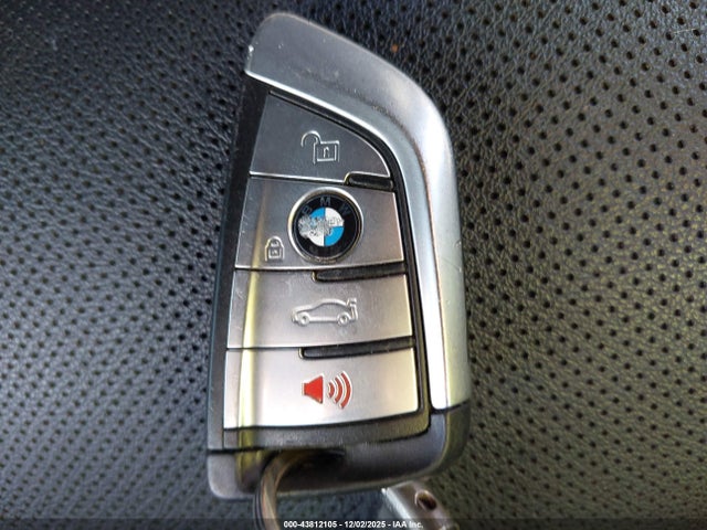 2021 BMW 530E WBA13AG00MCG96564 Photo 10