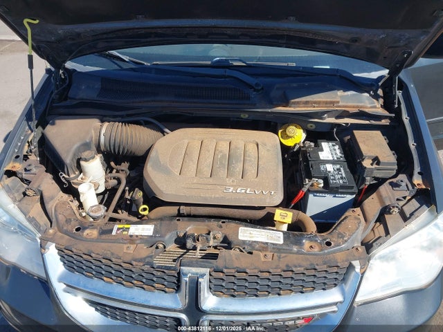 43812116 :رقم المزاد ، 2C4RDGCG0FR652256 vin ، 2015 Dodge Grand Caravan Sxt مزاد بيع
