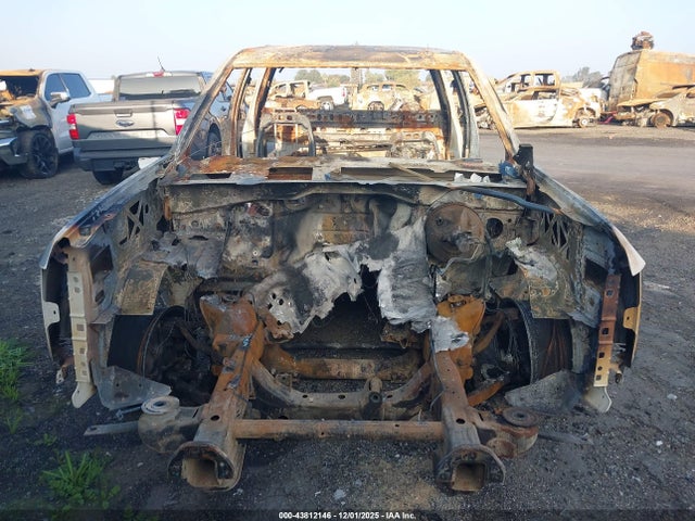 3GCPCRECXEG140735 Chevrolet Silverado 1500 1lt
