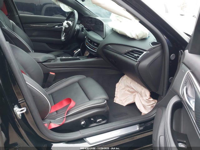 2025 CADILLAC CT5-V 1G6D35R66S0810140 Photo 4