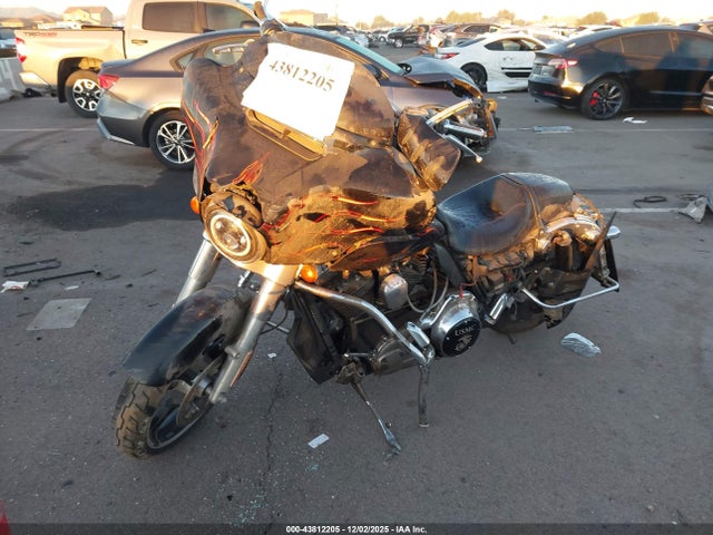 2014 HARLEY-DAVIDSON FLHX 1HD1KBM12EB672391 Photo 1