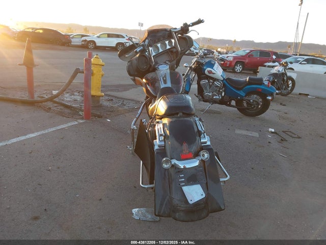 2014 HARLEY-DAVIDSON FLHX 1HD1KBM12EB672391 Photo 5