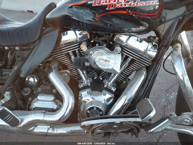 2014 HARLEY-DAVIDSON FLHX 1HD1KBM12EB672391 Photo 7