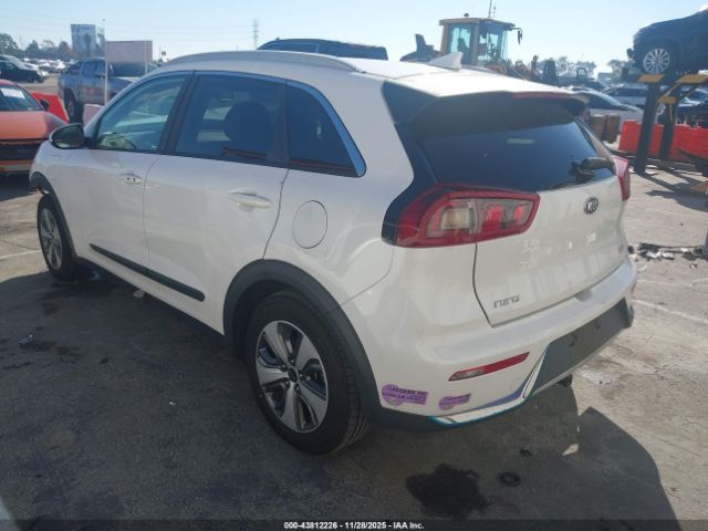 2019 KIA NIRO PLUG-IN HYBRID KNDCD3LD4K5265821 Photo 2