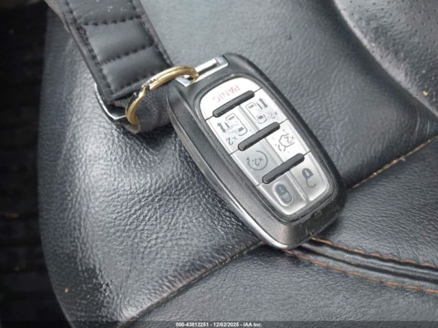 2018 CHRYSLER PACIFICA 2C4RC1BG6JR104045 Photo 10